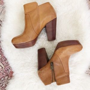 GB Cognac Booties